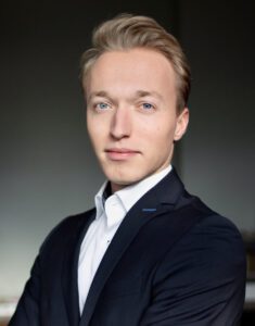 Marlow D. Guttmann, Porträt