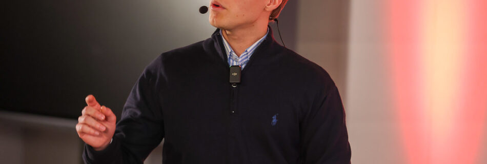 Marlow D. Guttmann beim TEDx-Talk